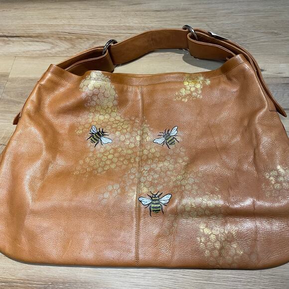 Hand Painted Bumble Bee Leather Hobo Bag Horse bit Anuschka Inspired - Picture 11 of 16